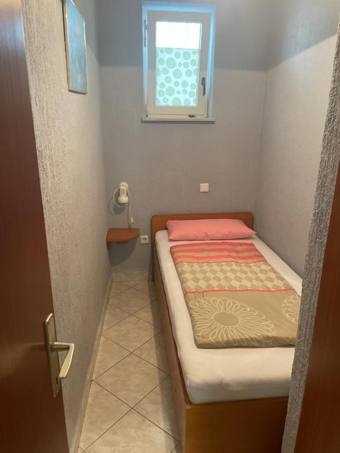 Apartmani Nina Crikvenica Exterior foto